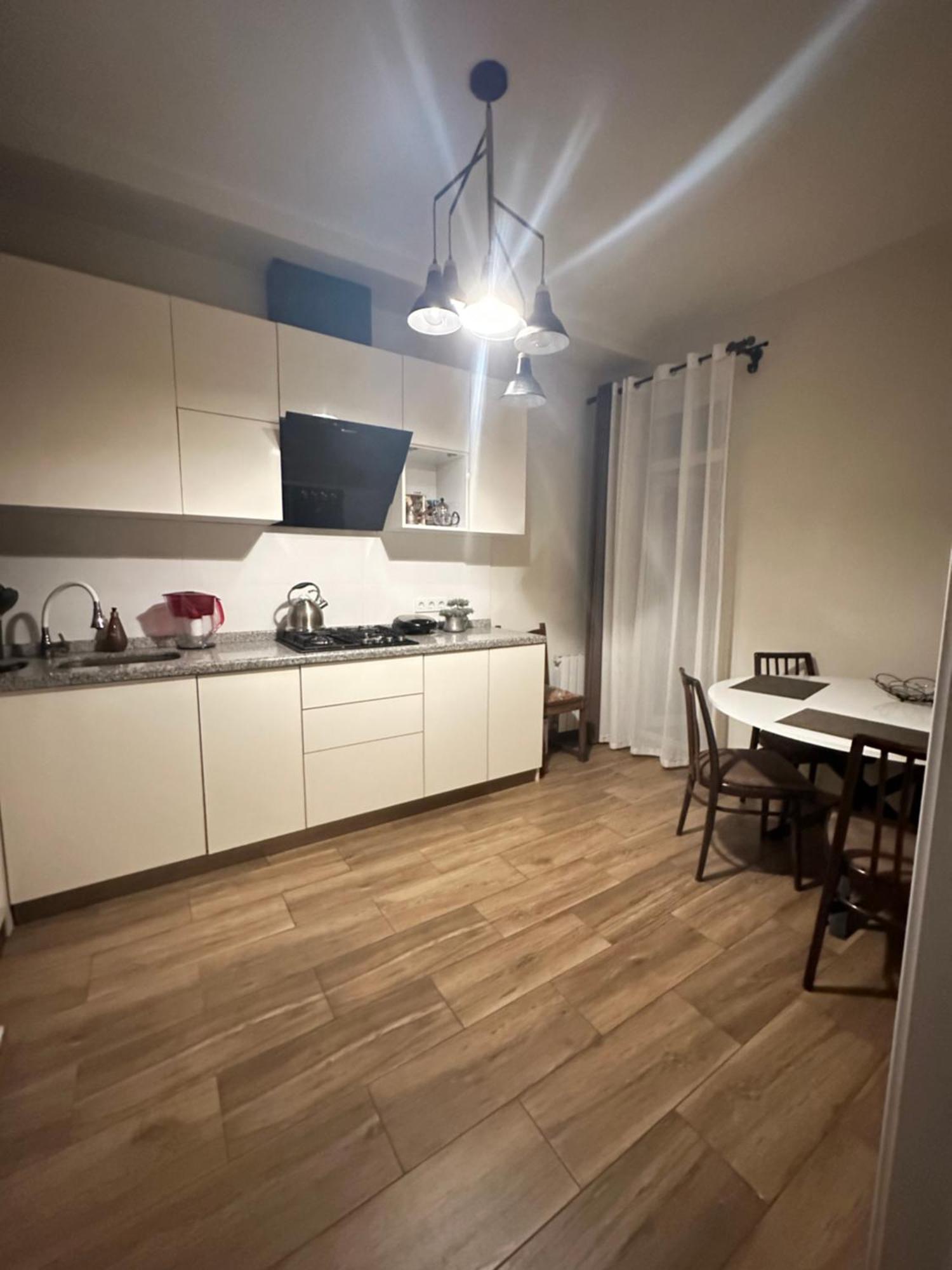 Tamo Apartment Batumi Exterior photo