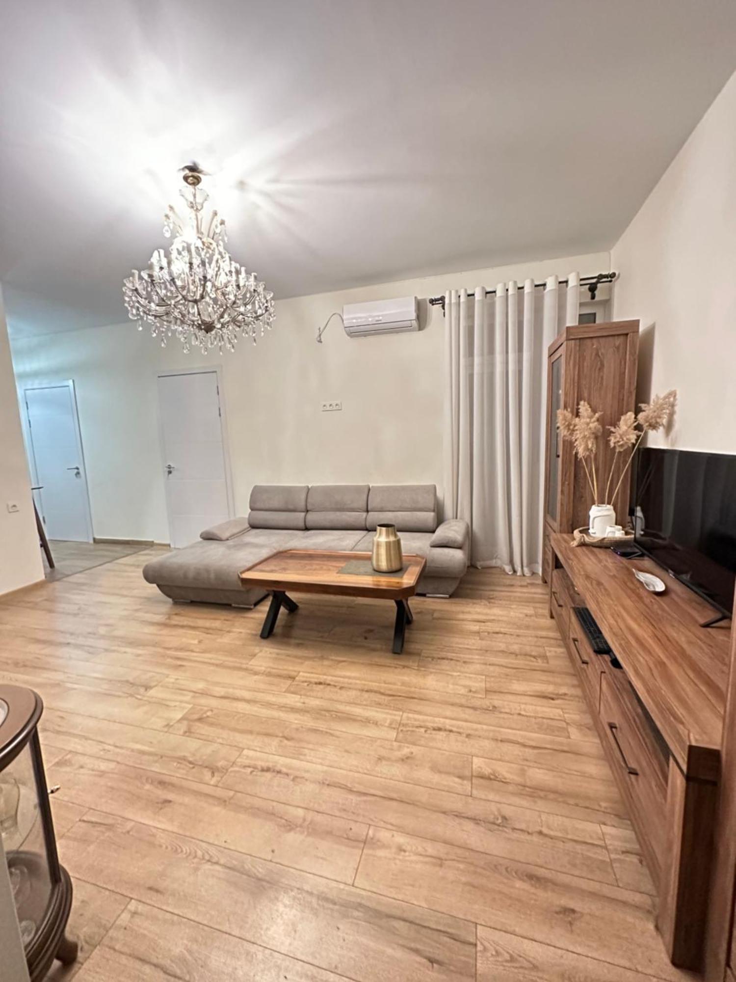 Tamo Apartment Batumi Exterior photo